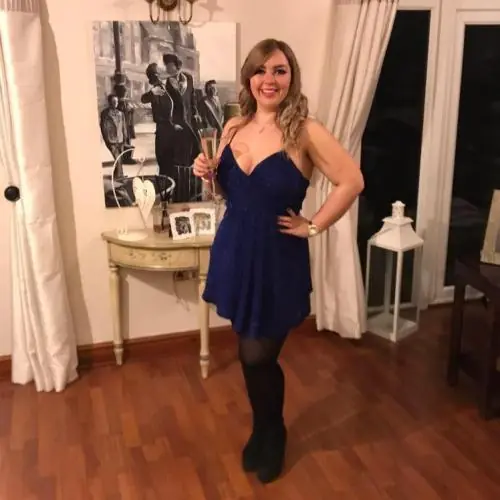 xcarliinex image 2